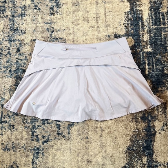 Lululemon Play Off The Pleats Skirt 13” Size 10 In Silver Lilac - Picture 5 of 7
